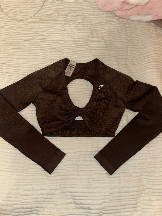 Gymshark Tops - ❌SOLD❌ Gymshark Brown Long Sleeve Twist Cutout Crop Top